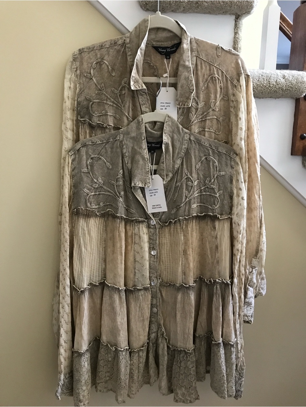 YOUNG THREADS NWT TOP Cream Black Dye Gauze 2x
